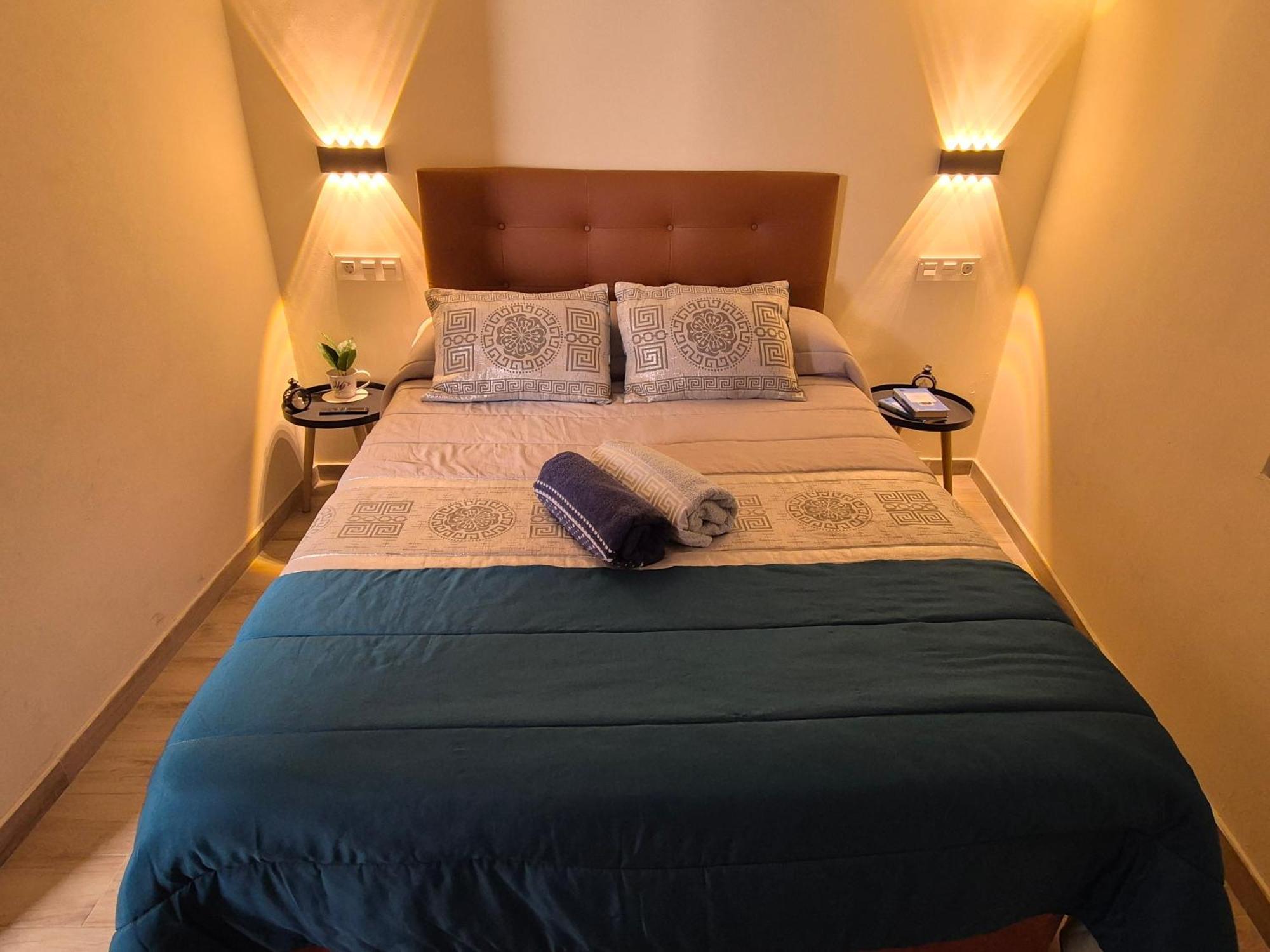 Grupo Garcia De Paredes Apartamentos Turisticos Trujillo Exterior photo